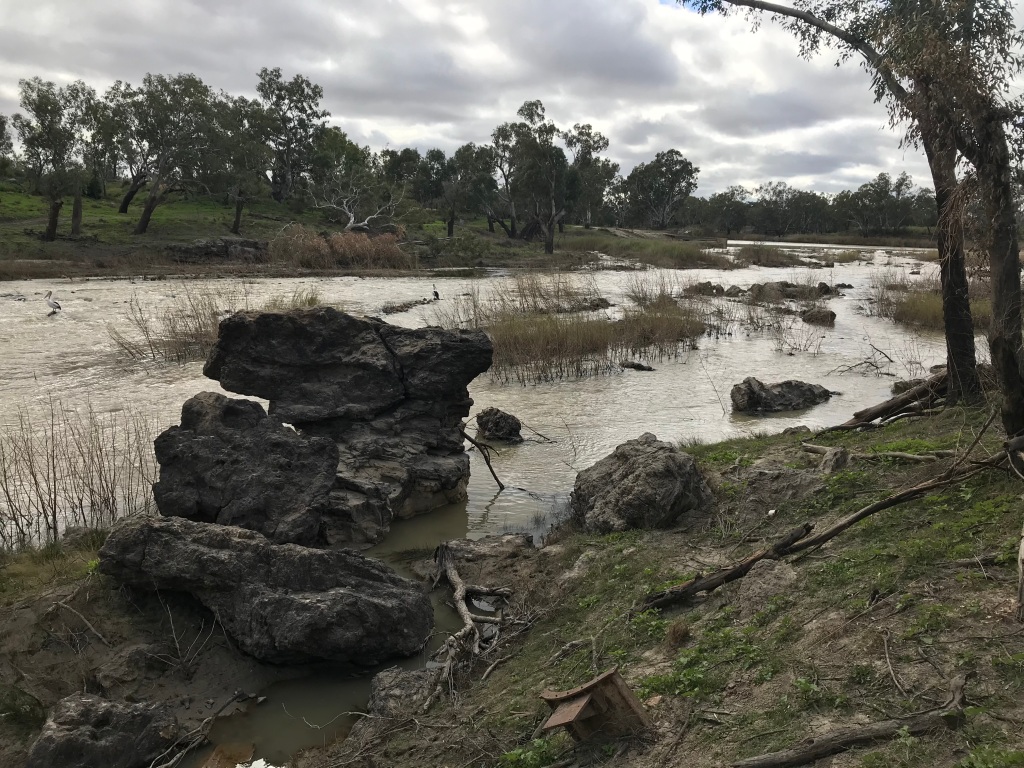 Brewarrina Fish Traps – Learning About Lightning